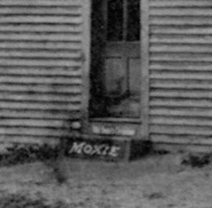 Moxie sign at Centreville