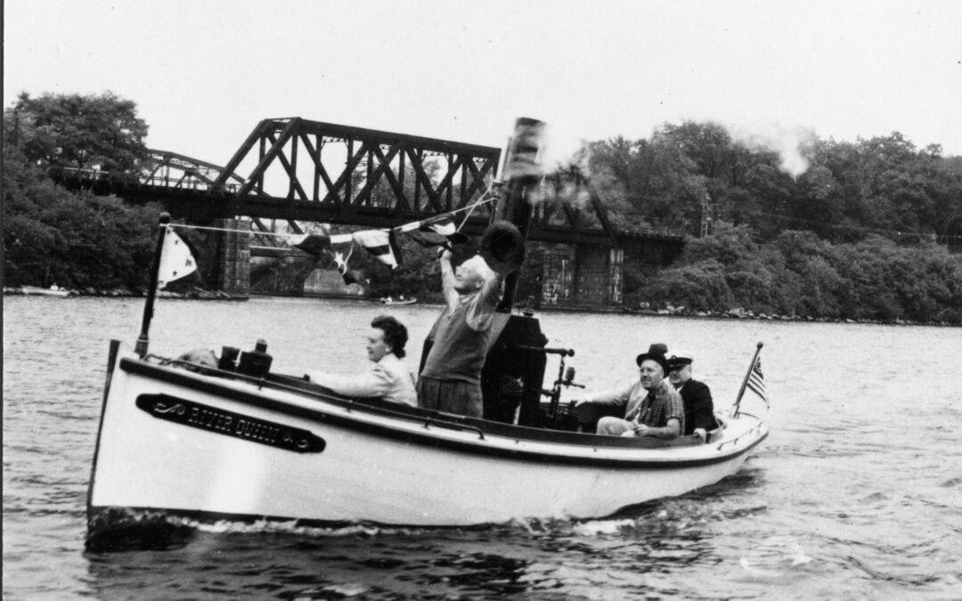Steamboats and Connecticut River